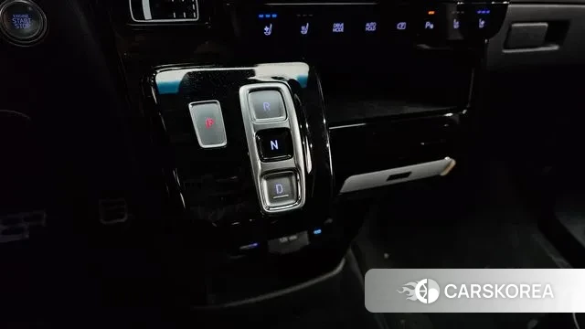 Hyundai Staria id 3502454 из Кореи 19