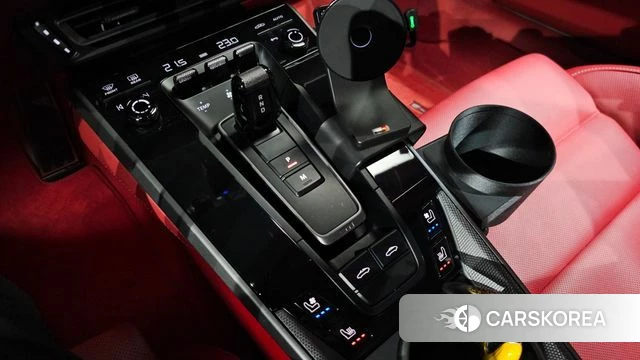 Porsche 911(992) id 4778286 из Кореи 33