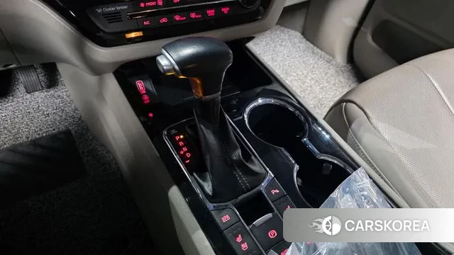 Kia The New Carnival id 3617139 из Кореи 19