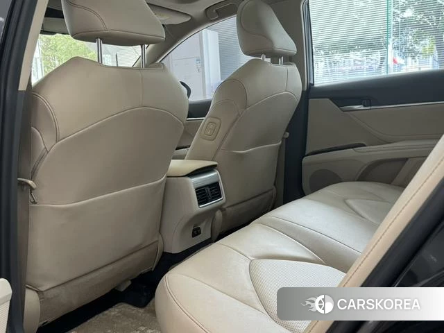 Toyota Camry id 4221241 из Китая 26