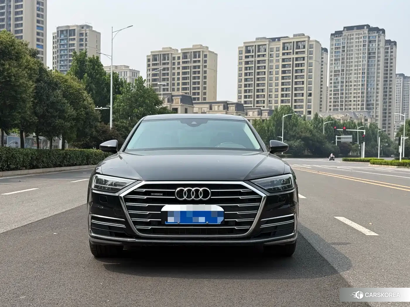 Audi A8 id 4589379 из Китая 9