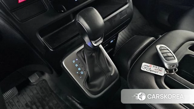 Hyundai Staria id 3910118 из Кореи 19