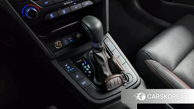 Hyundai Avante AD id 3005013 из Кореи 19