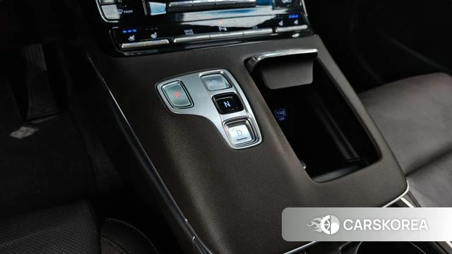 Hyundai The New Grandeur IG id 4619638 из Кореи 30