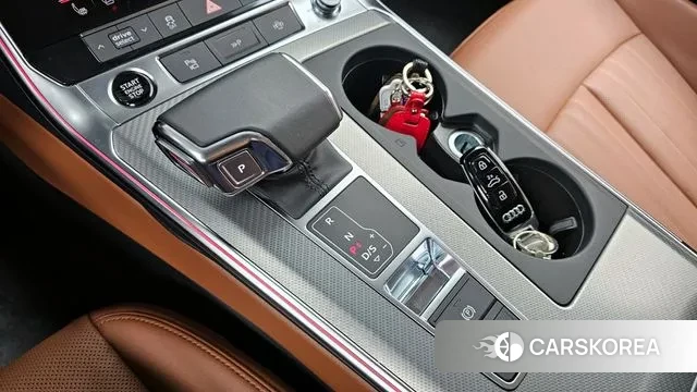 Audi A6 (C8) id 3620604 из Кореи 19