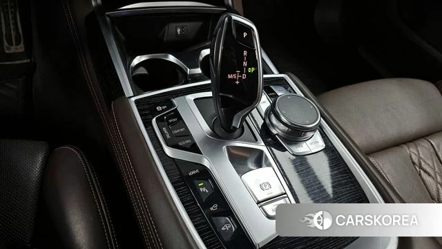 BMW 7 Series (G11) id 4295046 из Кореи 19