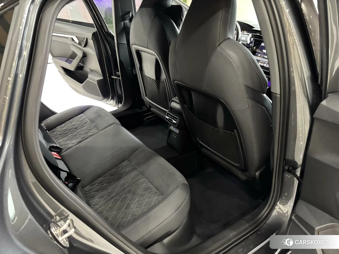 Audi A3 id 4461865 из Китая 23