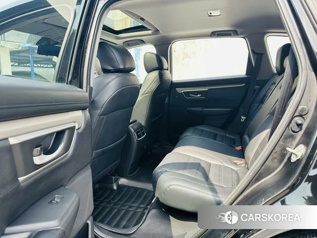 Honda CR-V id 4260821 из Китая 19