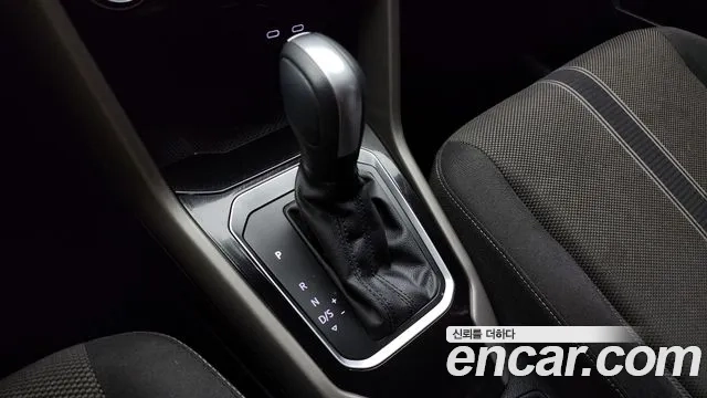 Volkswagen T-Roc id 2935625 из Кореи 19