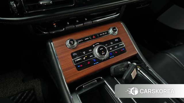 Lincoln Aviator 2nd generation id 4179686 из Кореи 19