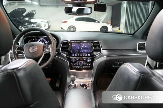 Jeep Grand Cherokee id 3955469 из Кореи 19