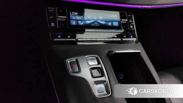 Hyundai The New Grandeur IG Hybrid id 3106464 из Кореи 19