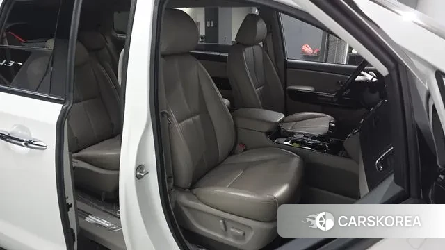 Kia The New Carnival id 3494324 из Кореи 19