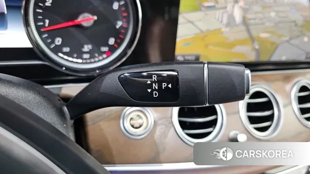 Mercedes-Benz E-Class W213 id 3651982 из Кореи 19