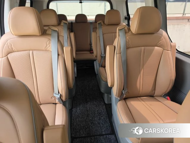Hyundai Staria id 4359901 из Кореи 18
