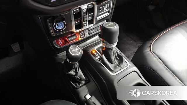 Jeep Gladiator (JT) id 4762237 из Кореи 31