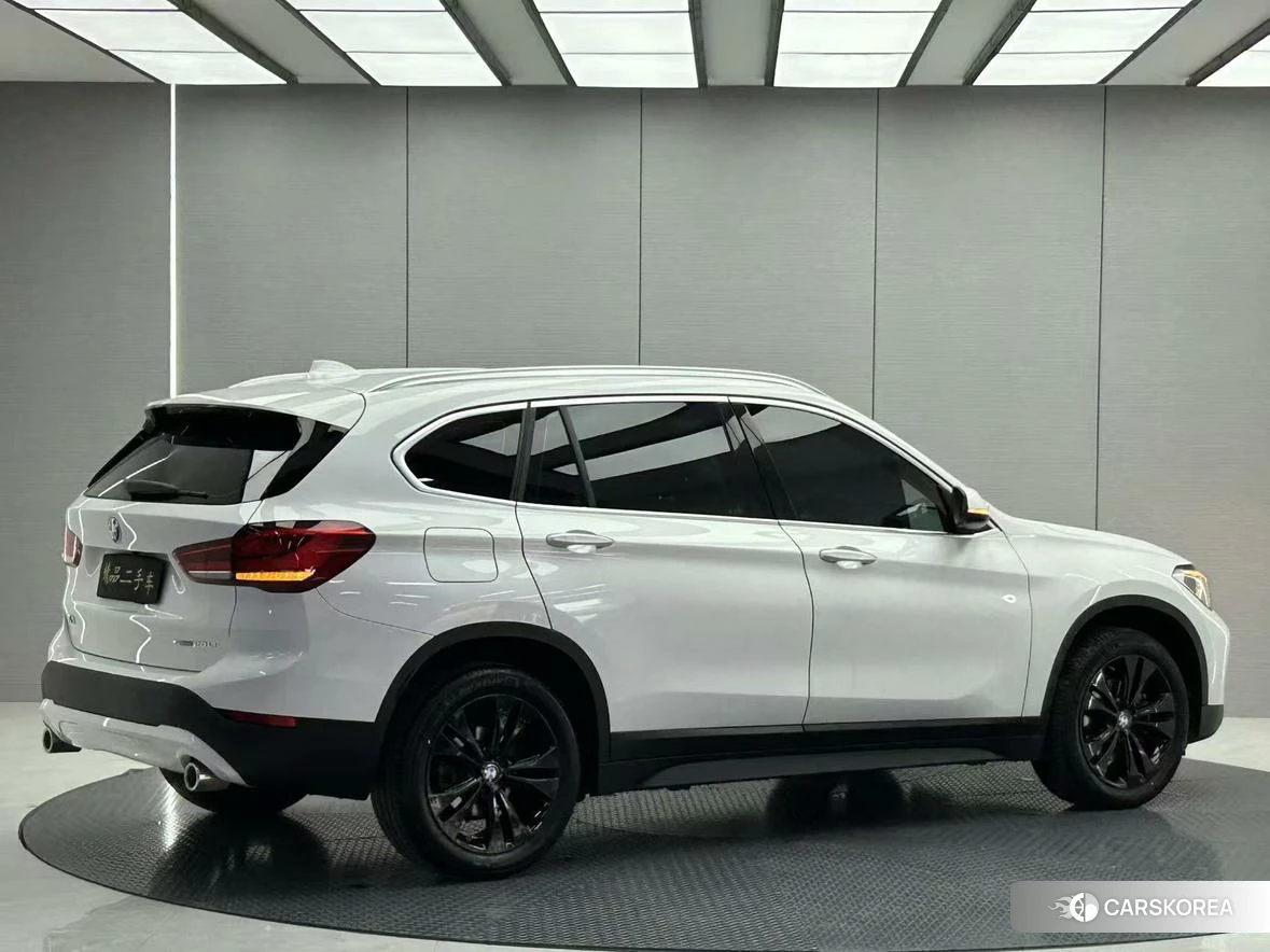 BMW X1 id 4455041 из Китая 21
