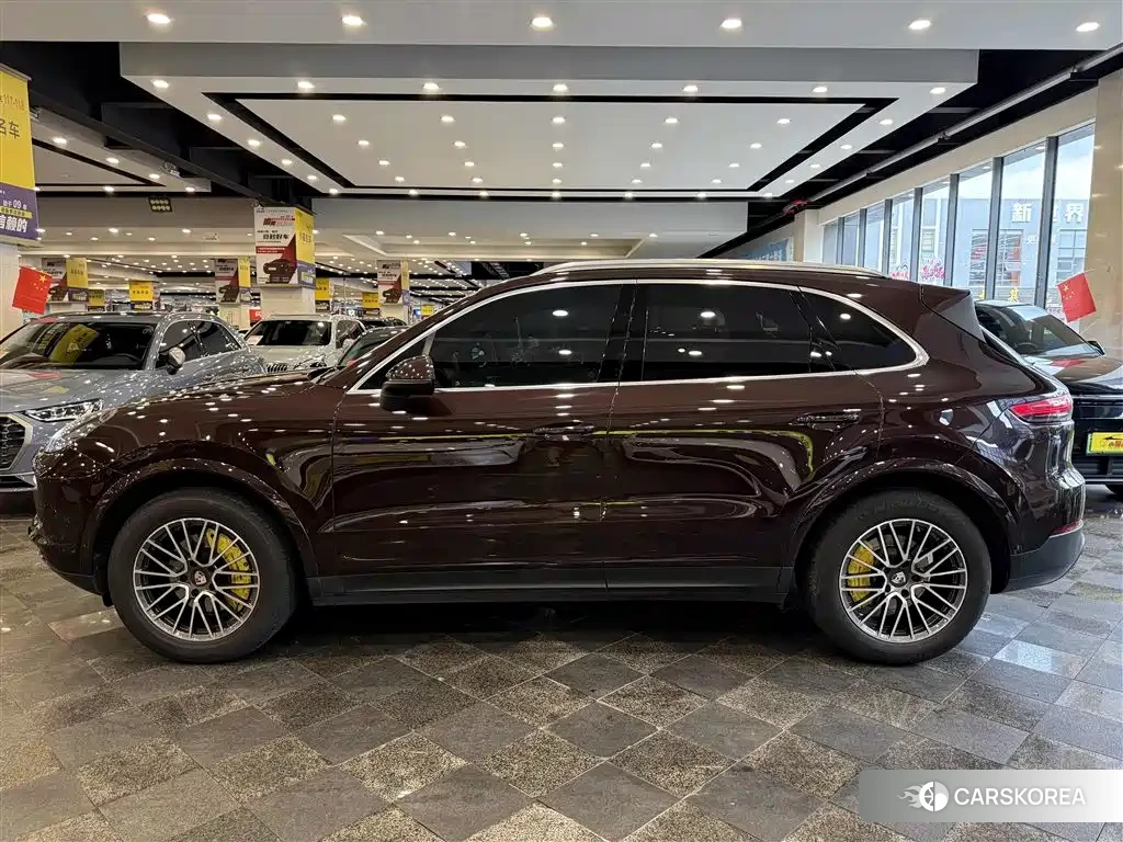 Porsche Cayenne id 4554145 из Китая 35