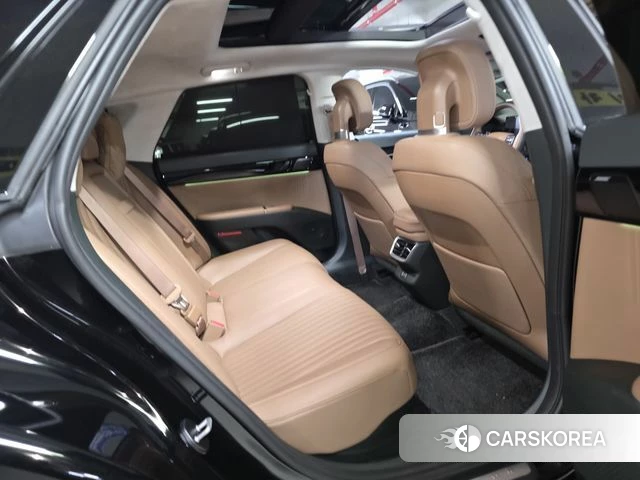 Hyundai Grandeur Hybrid (GN7) id 4870733 из Кореи 19
