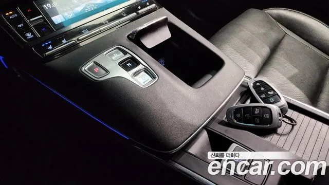 Hyundai The New Grandeur IG id 2732047 из Кореи 19