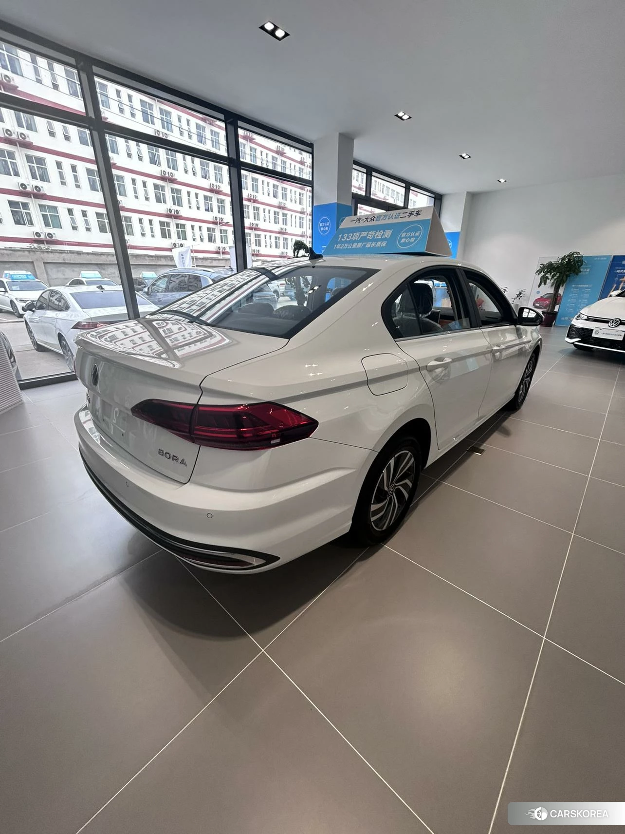 Volkswagen Bora id 4455867 из Китая 11