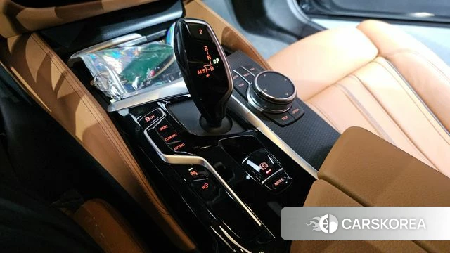 BMW 5 Series (G30) id 4744677 из Кореи 34