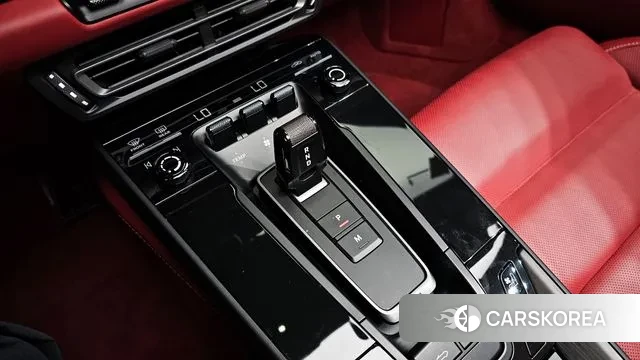 Porsche 911(992) id 3305585 из Кореи 19