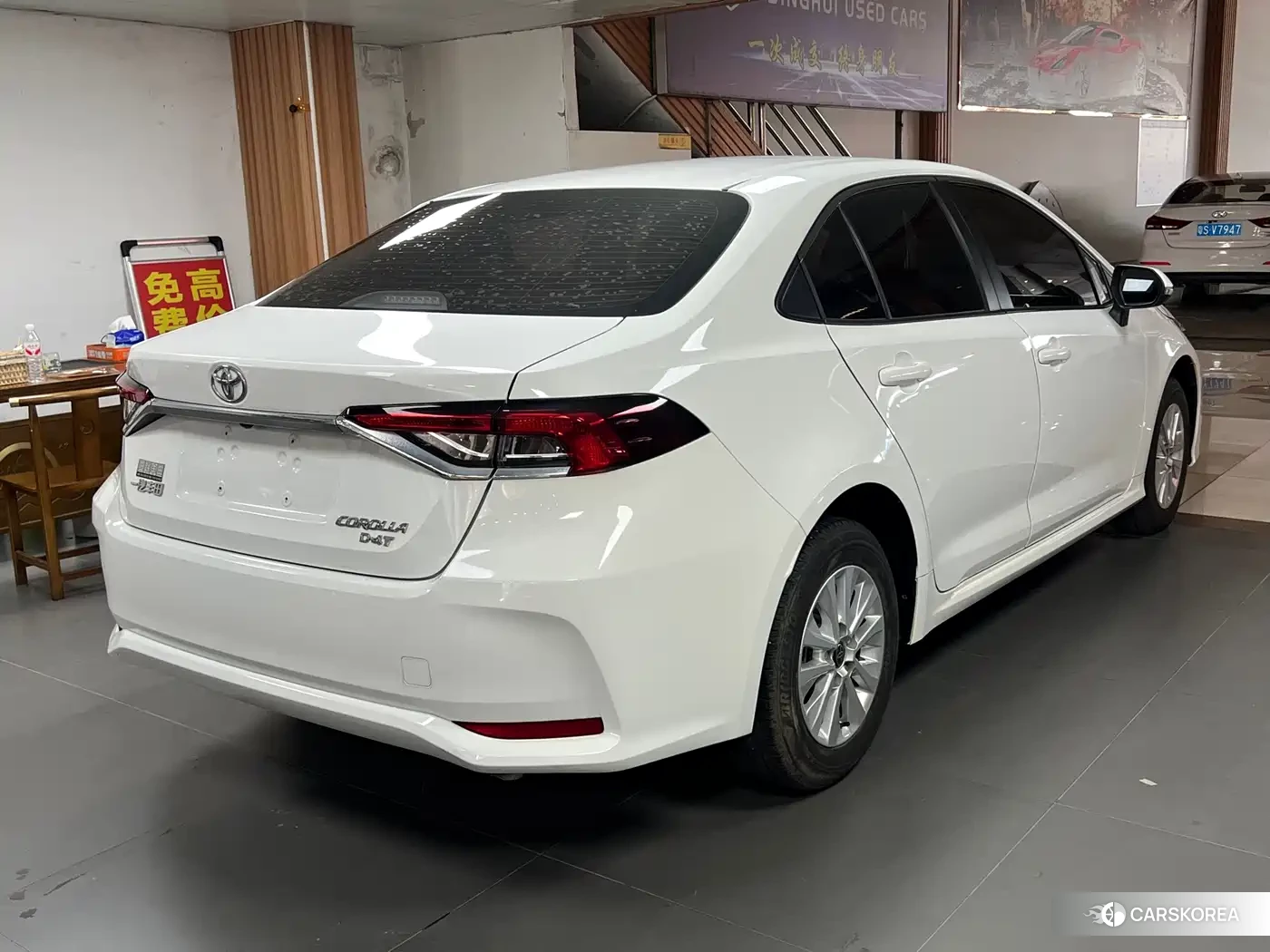 Toyota Corolla id 4576327 из Китая 10