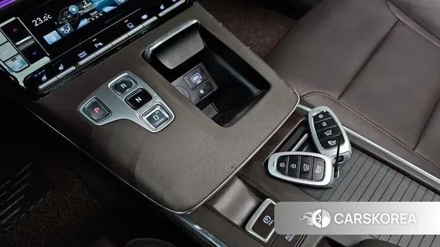 Hyundai The New Grandeur IG id 3444136 из Кореи 19