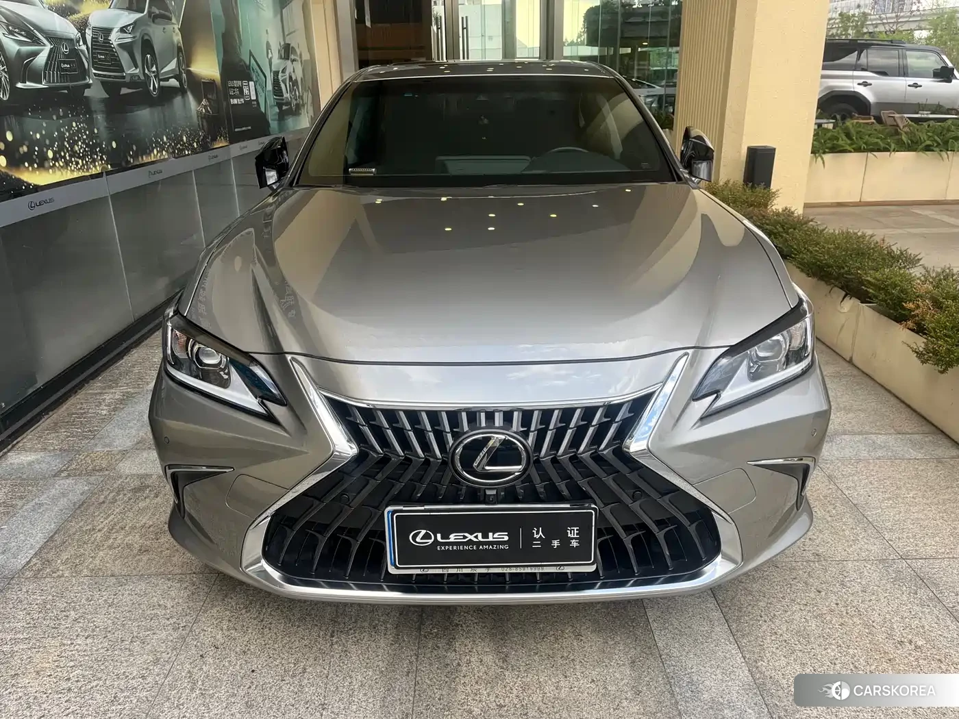 Lexus ES id 4559756 из Китая 15