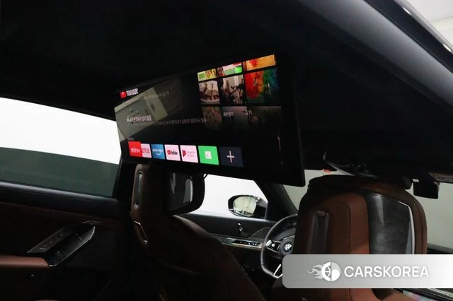 BMW 7 Series (G70) id 3919628 из Кореи 19