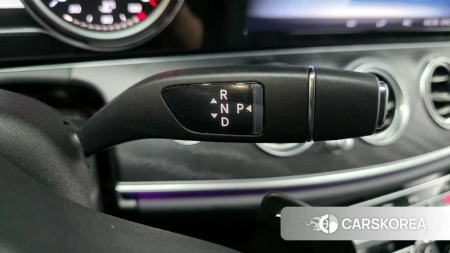 Mercedes-Benz E-Class W213 id 3828192 из Кореи 19