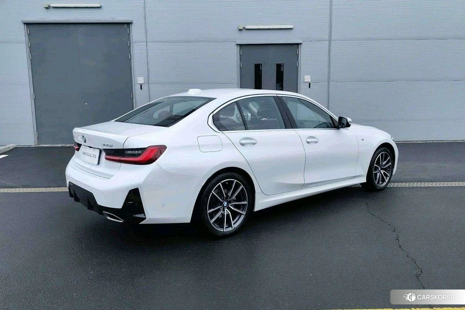 BMW 3 series id 4492987 из Китая 13