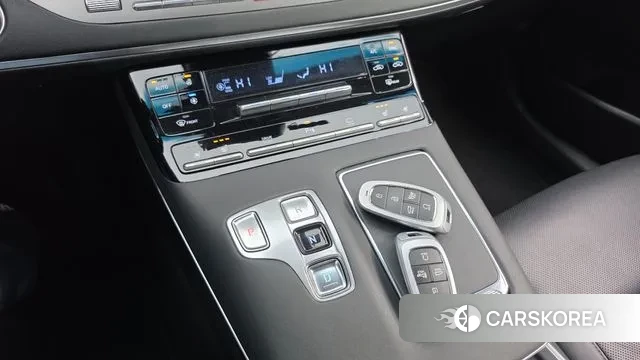 Hyundai The New Grandeur IG id 3395177 из Кореи 19