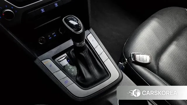 Hyundai Avante AD id 3469886 из Кореи 19