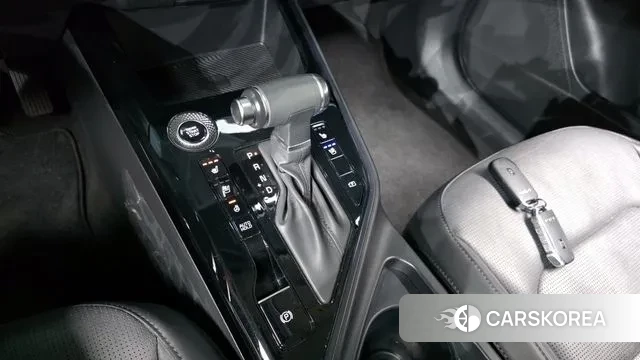 Kia Di Ol Nu Niro id 3770580 из Кореи 19