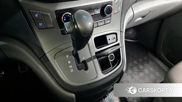 Hyundai The New Grand Starex id 3880044 из Кореи 19