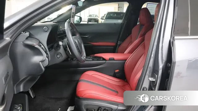 Lexus UX300h id 3496743 из Кореи 16