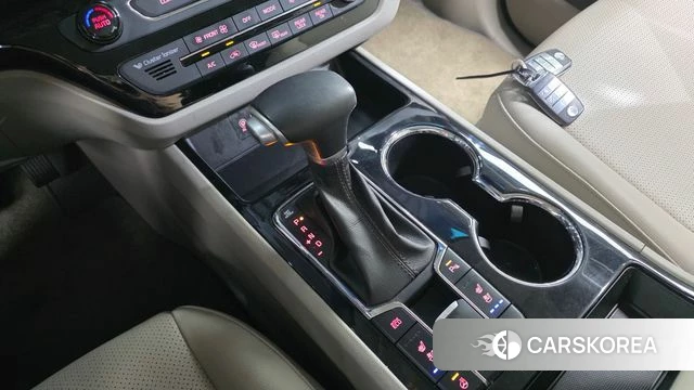 Kia The New Carnival id 4918566 из Кореи 39