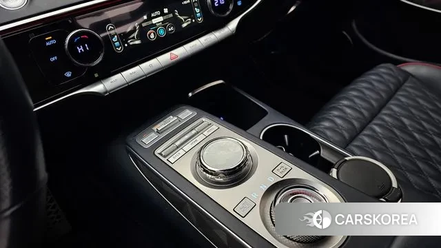 Genesis GV70 id 3571900 из Кореи 19