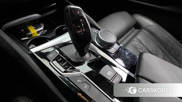 BMW 5 Series (G30) id 4693691 из Кореи 19