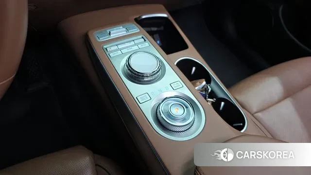 Genesis GV70 id 3746677 из Кореи 19