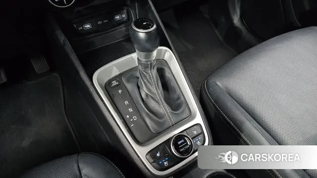 Hyundai Venue id 3306694 из Кореи 19