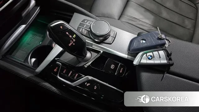 BMW 5 Series (G30) id 2974422 из Кореи 19