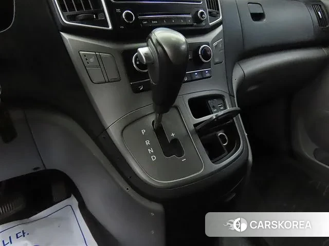 Hyundai The New Grand Starex id 3319336 из Кореи 17