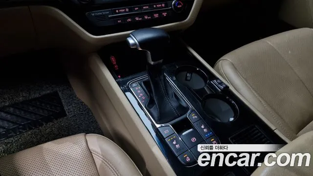 Kia The New Carnival id 2495801 из Кореи 19