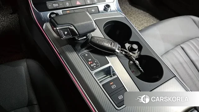 Audi A6 (C8) id 3007851 из Кореи 19