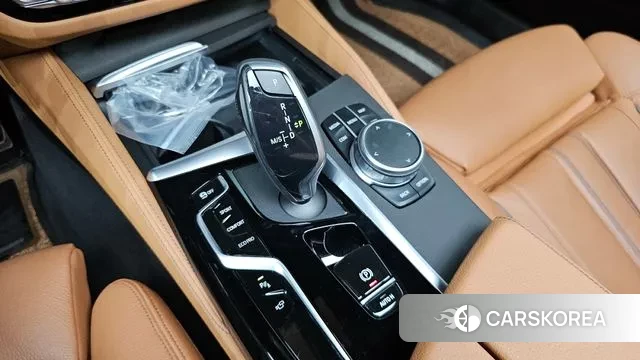 BMW 5 Series (G30) id 3110987 из Кореи 19