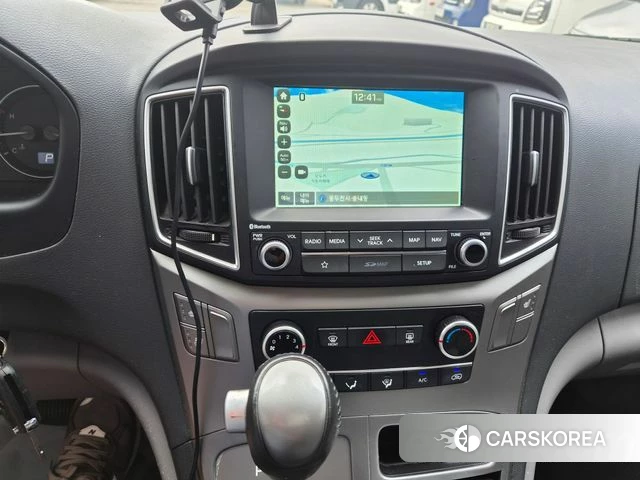 Hyundai The New Grand Starex id 4647766 из Кореи 14