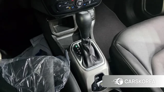 Jeep Renegade id 3701821 из Кореи 19